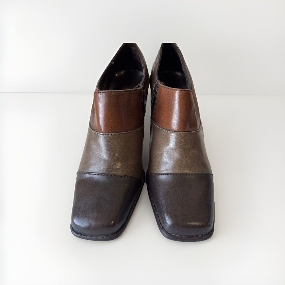 Highlights Women’s Brown Leather Ankle Heels Zipper Booties Size 7.5 - Picture 3 of 7